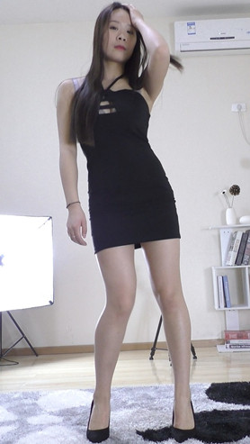 娜娜的黑色包臀裙正面作品[478M/MP4] 