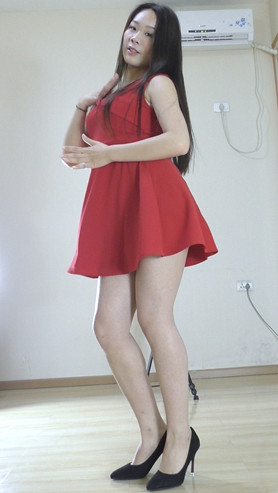 娜娜的红色连衣裙正面作品[467M/MP4]