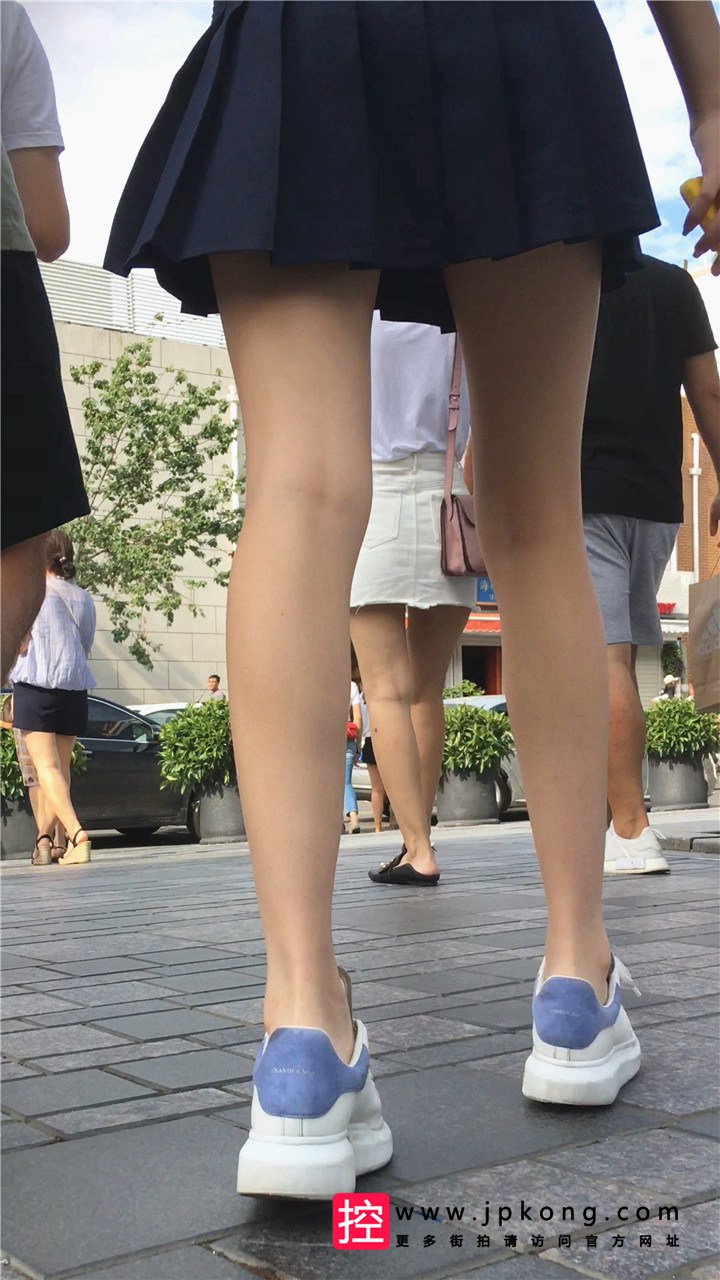[大凤梨] 同款宝蓝色短裙~可惜不是你DF119[627M]