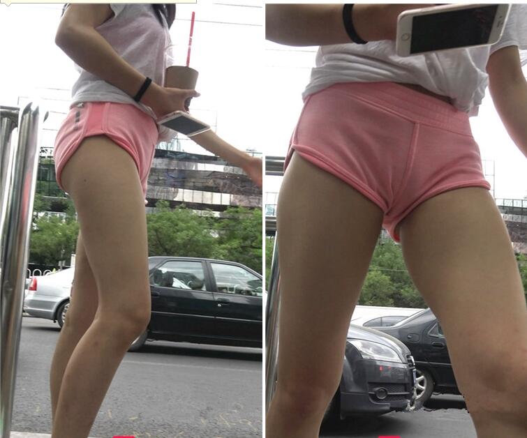 [若只是初见] 4K超清！等公交的xinggan粉红热裤紧三角美女[MP4/2.5GB]